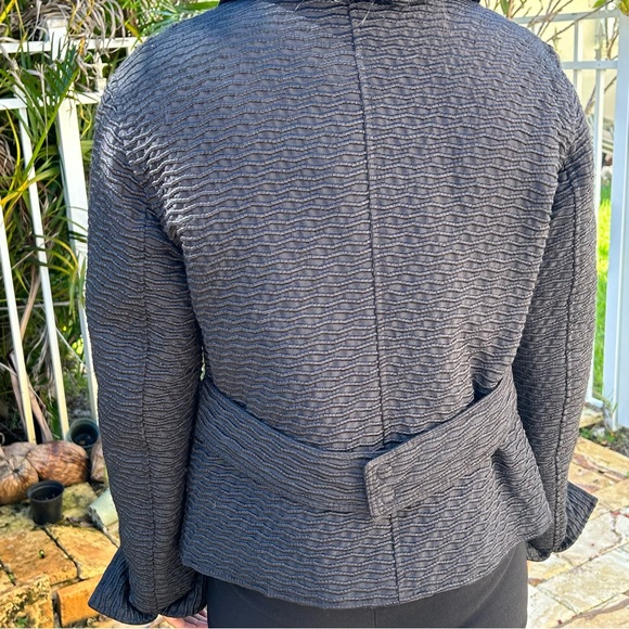 Giorgio Armani Black Ribbed Brocade Silk Zip Jacket! - Picture 5 of 10